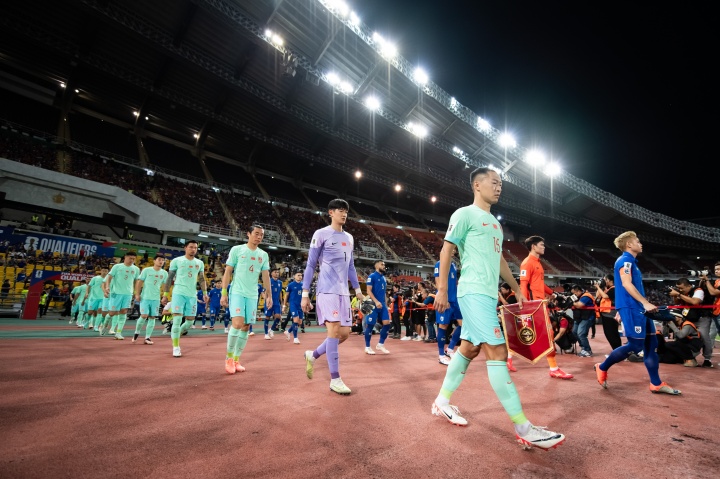 乐鱼体育登录入口-体坛：泰国队6月9日将与国足在黄龙热身赛，泰国新归化大将或驰援