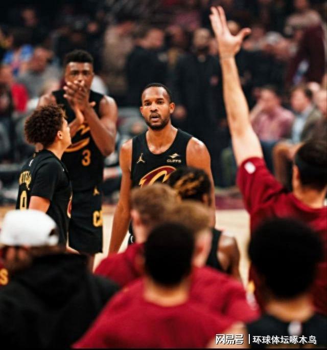 乐鱼体育官方网站-杰伦-泰森22分 NBA骑士113-109活塞 杰伦-杜伦24分
