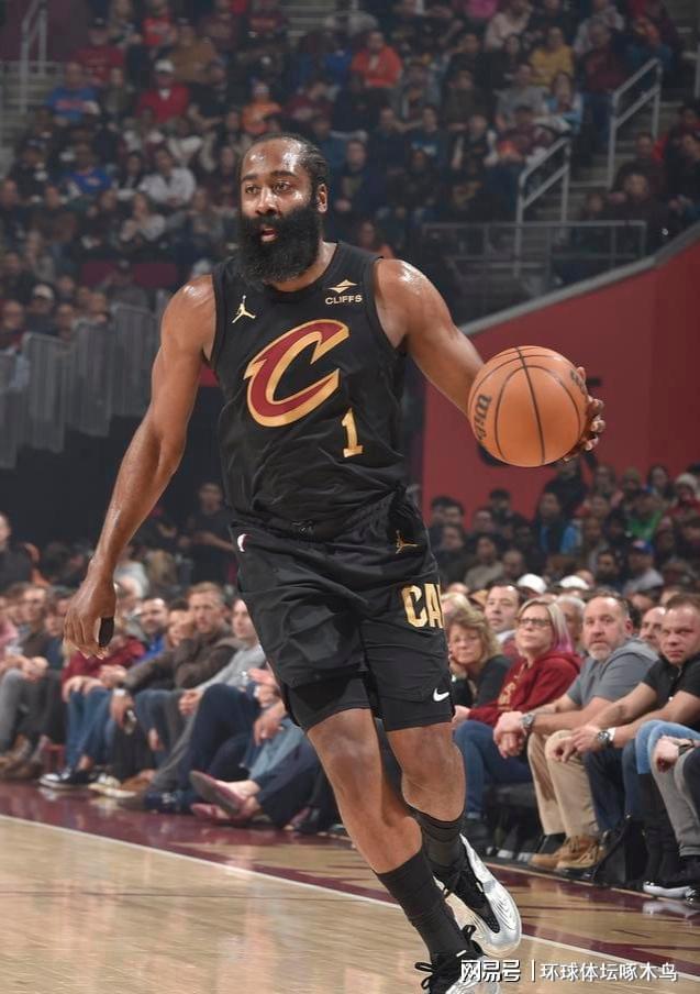 乐鱼体育官方网站-杰伦-泰森22分 NBA骑士113-109活塞 杰伦-杜伦24分