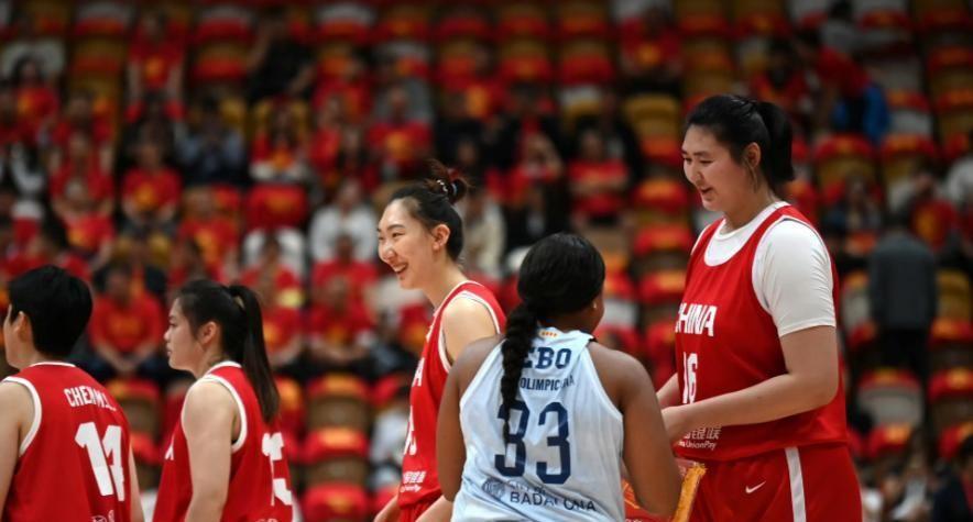 乐鱼体育官方入口-央视直播！中国女篮VS马里，首发更新，张子宇第一次参加国际大赛