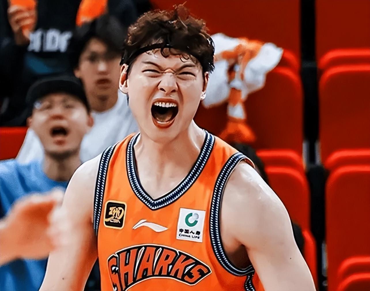乐鱼体育-上海100-96险胜山西 球员评价：4人优秀，5人及格，2人低迷