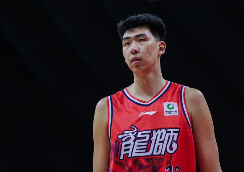 乐鱼体育app下载-CBA官宣最具进步球员奖：徐昕换队爆发当选 5数据创生涯新高
